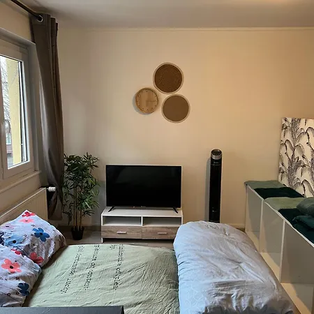 Centre *